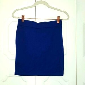STRETCHY SKIRT